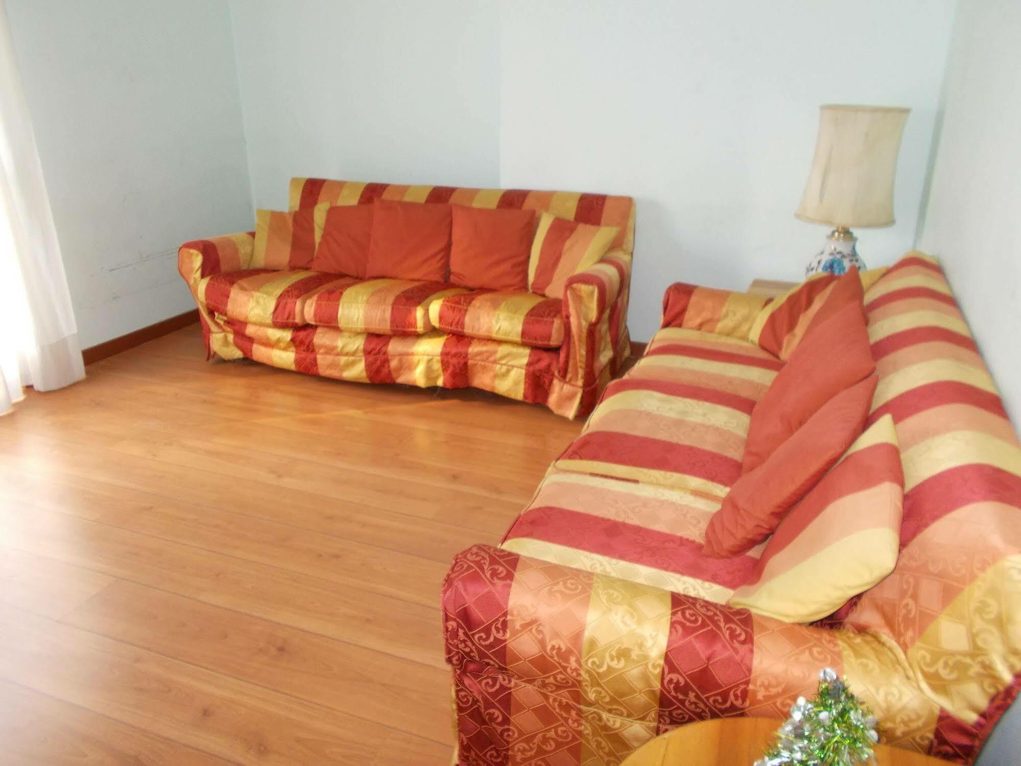Residence Pola Milánó Kültér fotó