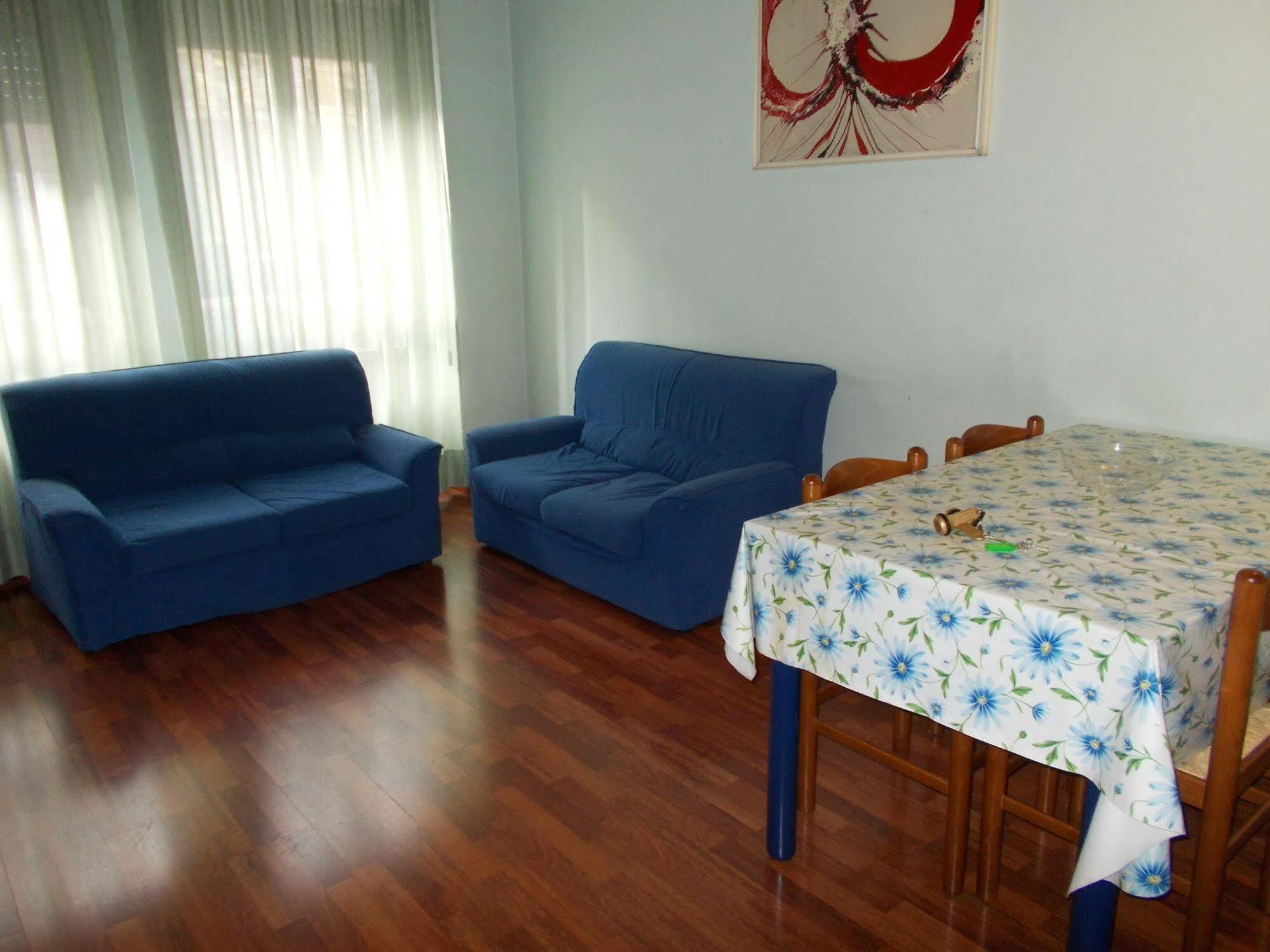 Residence Pola Milánó Kültér fotó