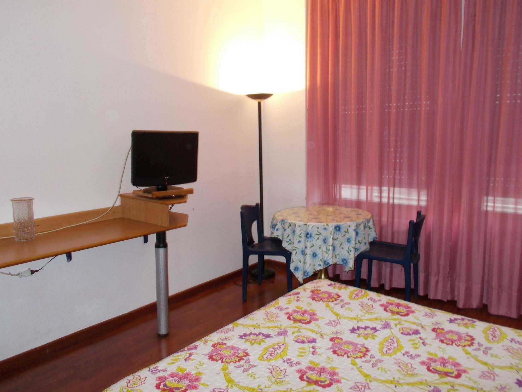Residence Pola Milánó Kültér fotó